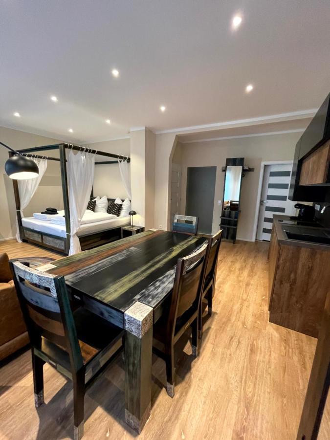 Stadtvilla Apartments Ferienwohnungen Weinsberg Luaran gambar